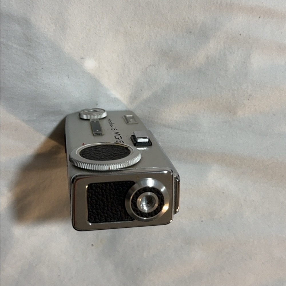 Minotta camera - Picture 5 of 5